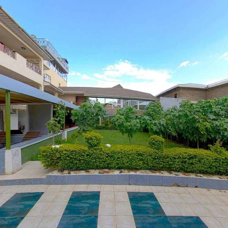 Royal City Dubai Complex Kisumu Luaran gambar