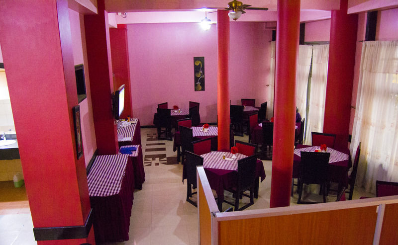 Royal City Dubai Complex Kisumu Luaran gambar