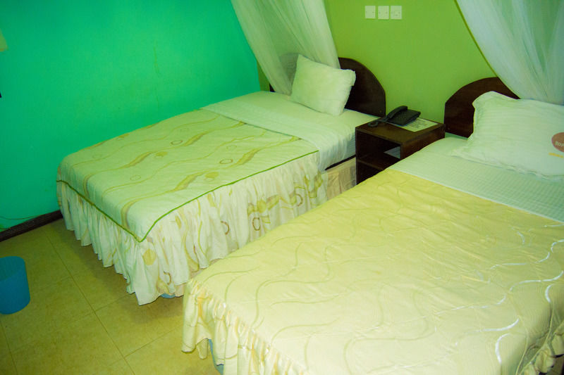Royal City Dubai Complex Kisumu Luaran gambar